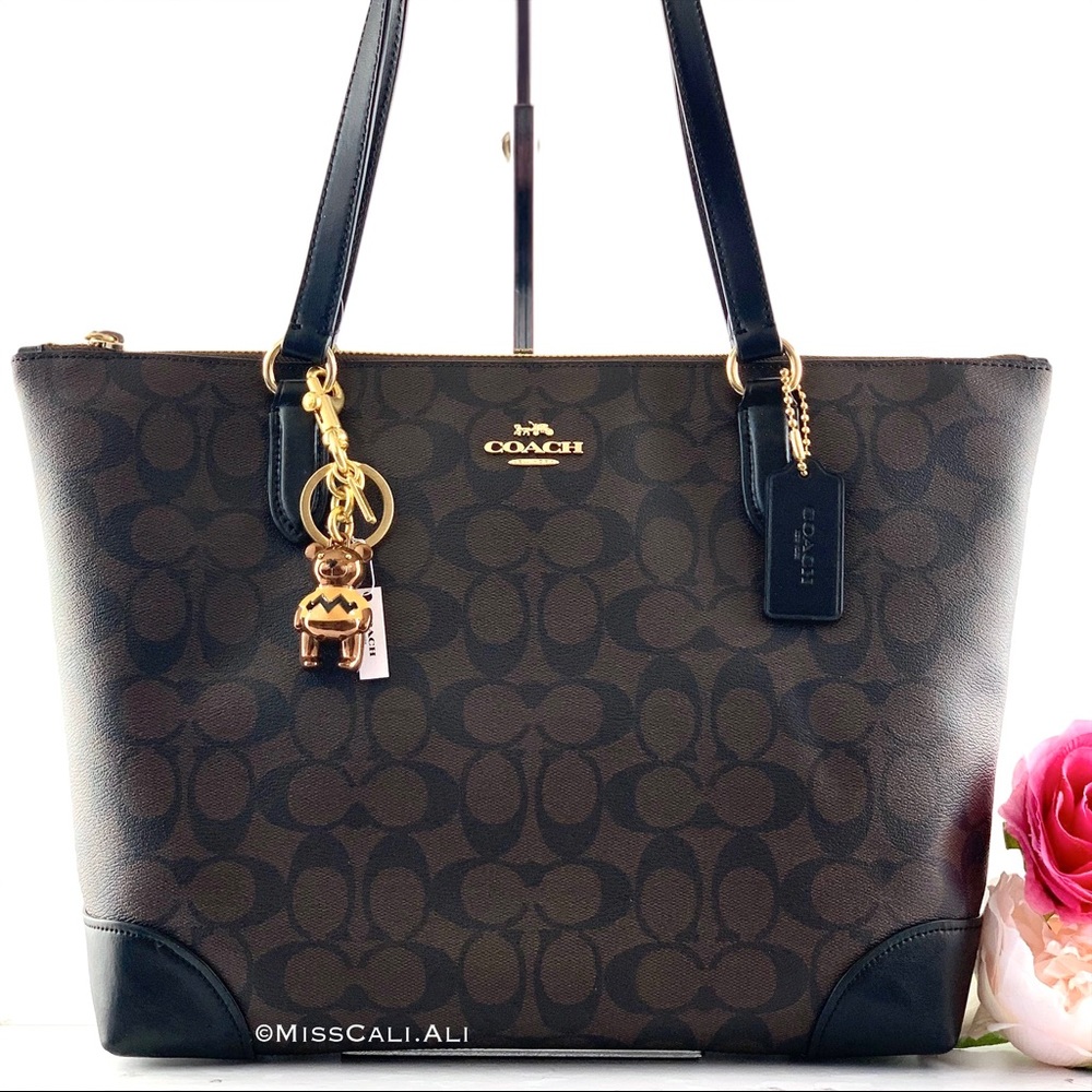 NWT COACH X PEANUTS Zip Tote Bag Signature Canvas & Charlie Bear Keychain